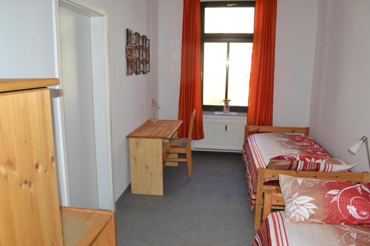 Aa-Apartment -7 Wohnungen Fuer Geschaeftsreisende - Wie Zu Hause Chemnitz Buitenkant foto